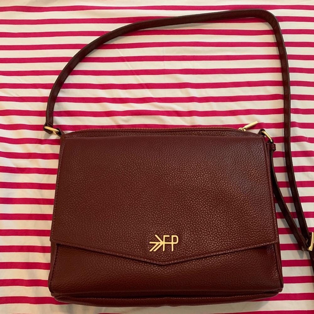 Freshly Picked Classic Crossbody Burgundy